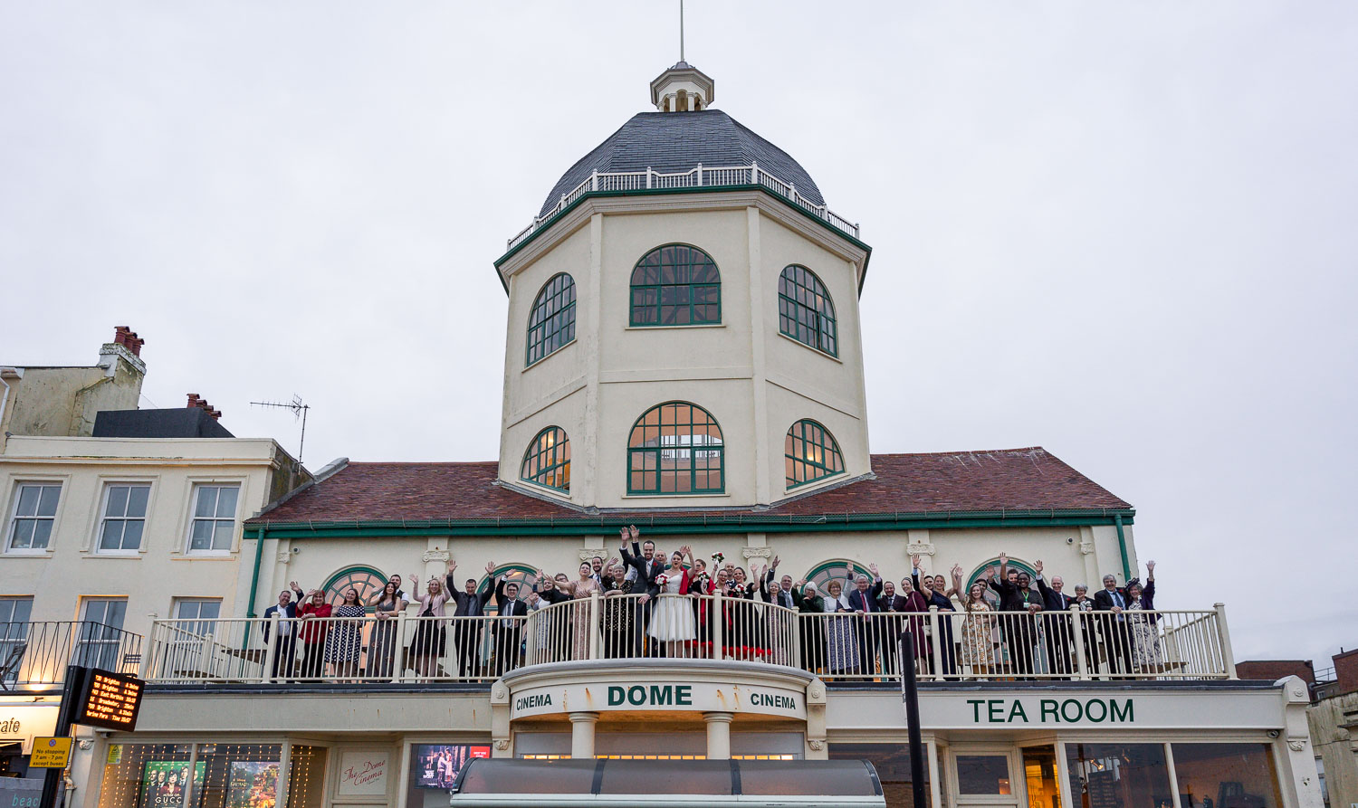 Wedding celebration at iconic building by Southampton wedding photographer John Watson